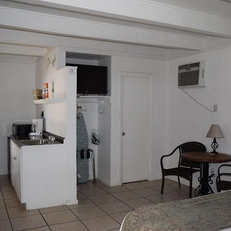 Wanna Wanna Inn South Padre Island Exterior photo