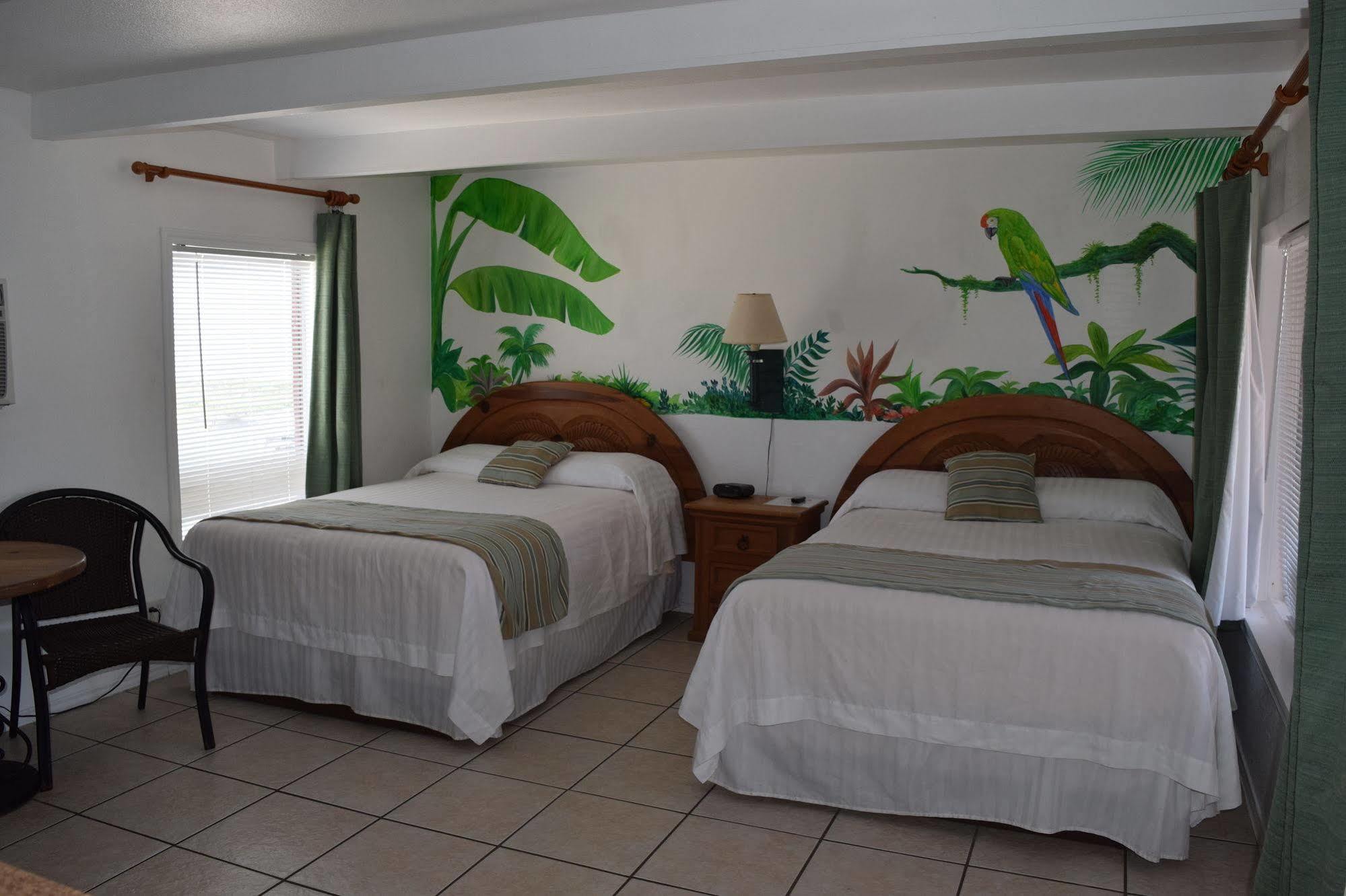 Wanna Wanna Inn South Padre Island Exterior photo